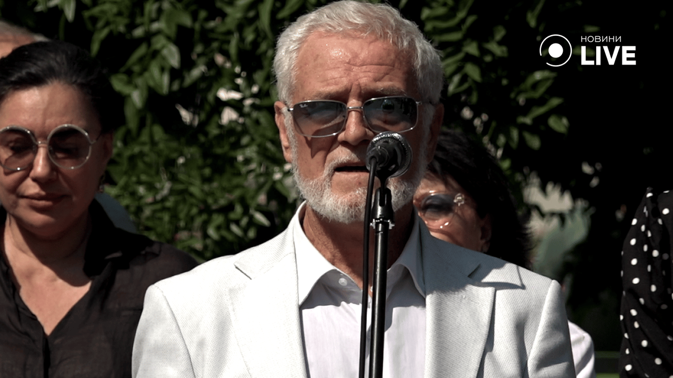 В Одесі на Алеї зірок відкрили ще одне ім'я - кому - фото 6