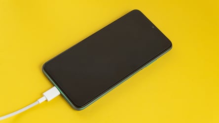 Идеальный процент батареи — когда ставить смартфон на зарядку - 290x160