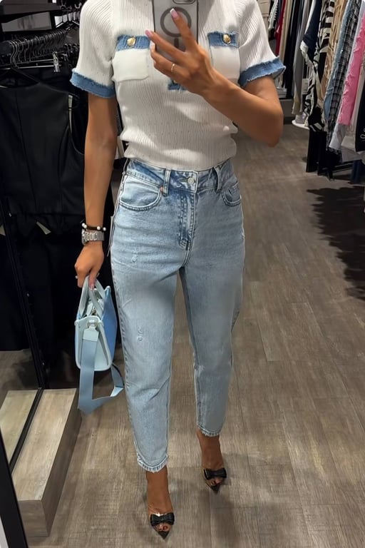 Стильні та зручні джинси цього сезону