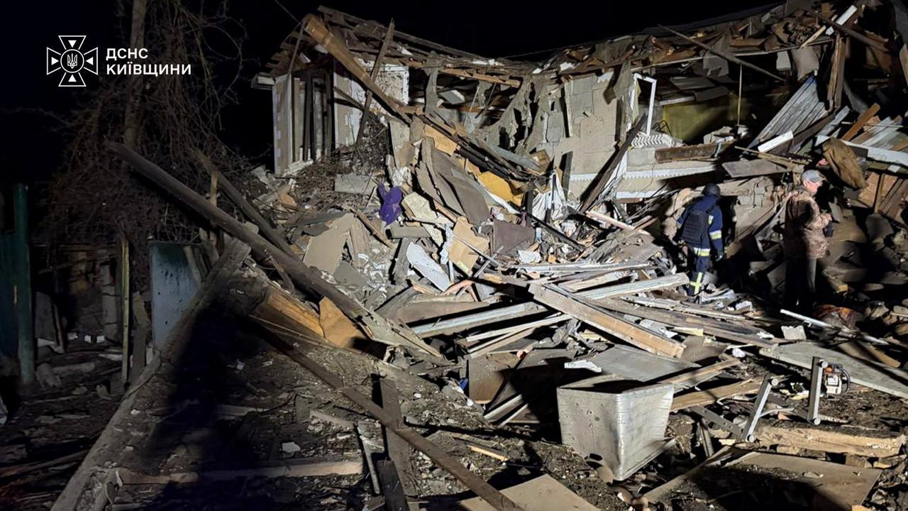 На Київщині загинула дитина через ракетну атаку РФ - фото 1