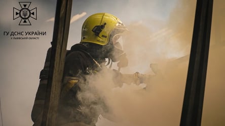 У Львові сталася пожежа в багатоквартирному будинку, загинув чоловік, — ДСНС - 285x160