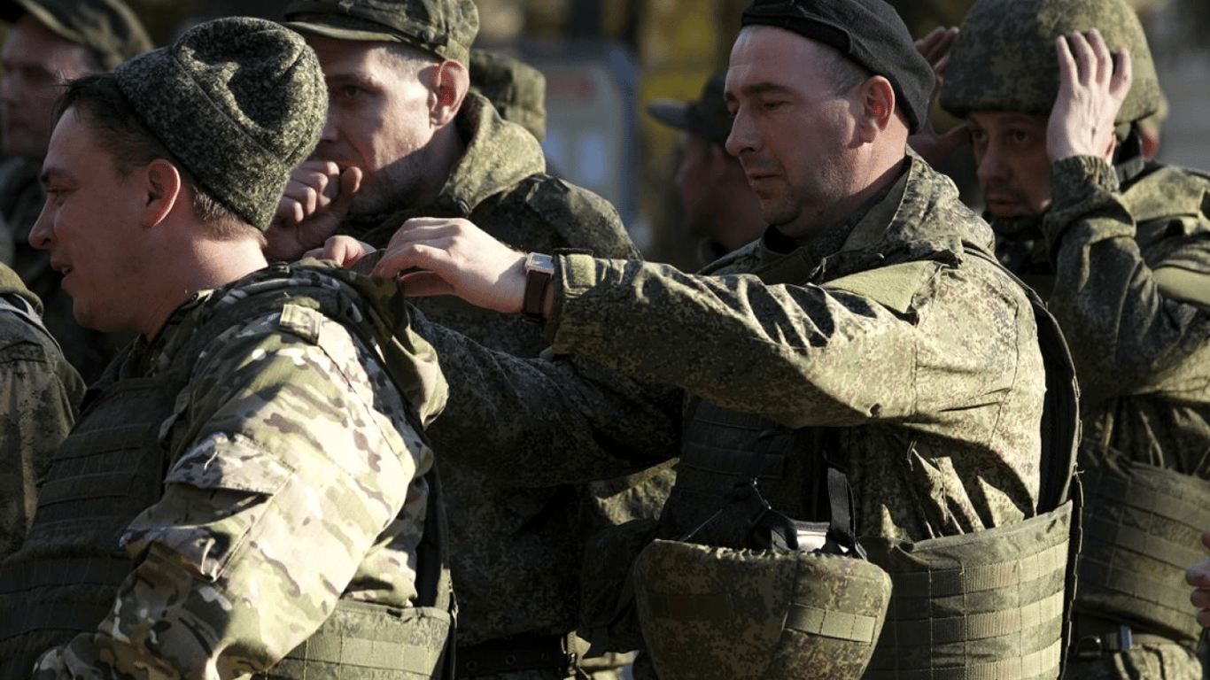 Росія посилює мобілізацію на захоплених територіях України