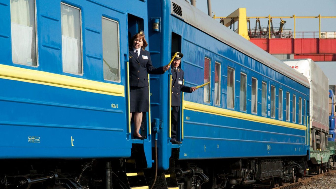 В "Дії" завершился опрос относительно названия для Южной железной дороги: что выбрали украинцы