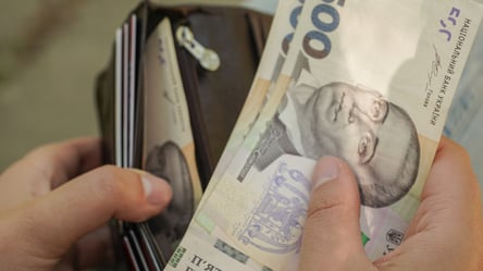 Гроші від Агенції ООН — кому з українців гарантують підтримку - 285x160