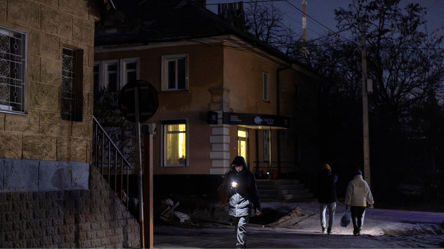 По 17 годин без світла — графіки відключень для Києва - 285x160