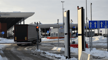 Большие сложности с выездом из Одессы в Молдову — какие причины - 285x160