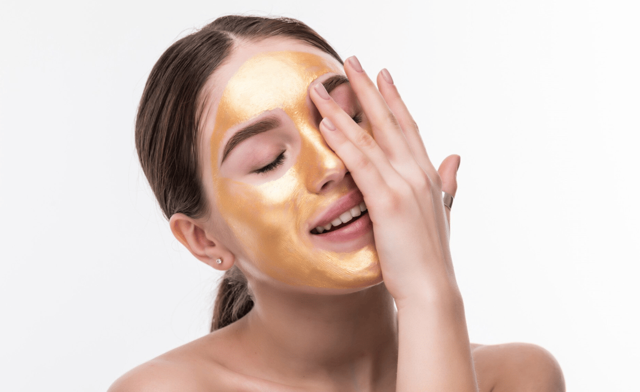 За обличчям потрібний хороший догляд