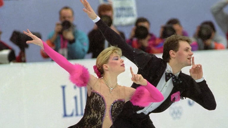 Российские фигуристы Шишкова и Наумов