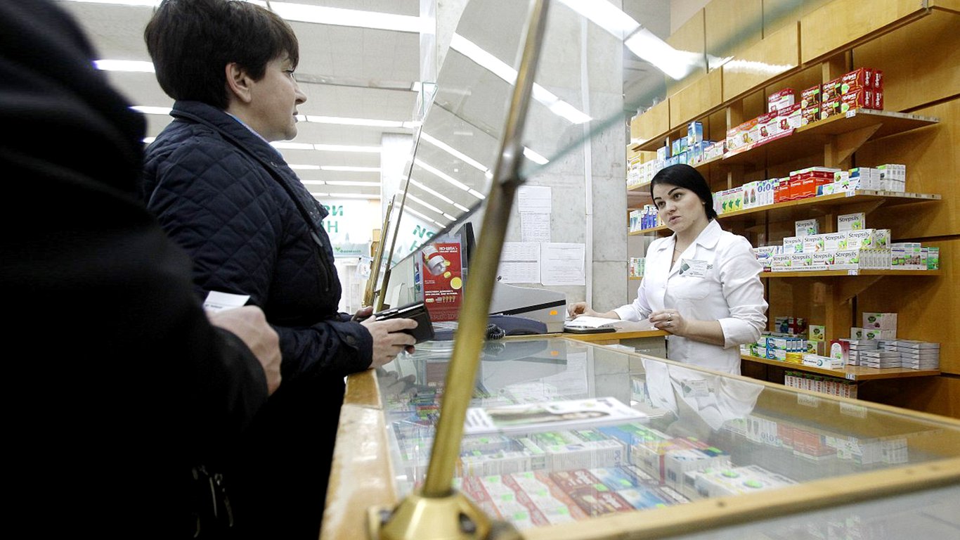 Ліки в Україні продаватимуть за електронним рецептом — як отримати