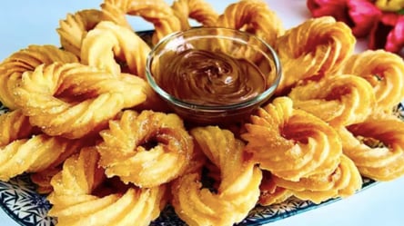 Турецький десерт за 5 хвилин — тільки борошно + гаряча вода - 285x160