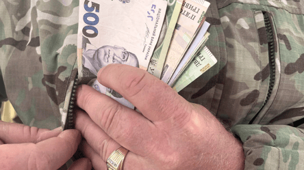 Гроші через 6 років: військовому призначили майже 57 тисяч грн - 290x160