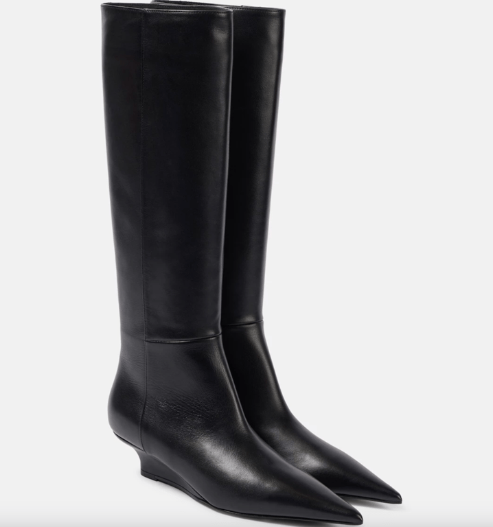 Чоботи з гострим носком вдалий вибір на зиму чи початок весни