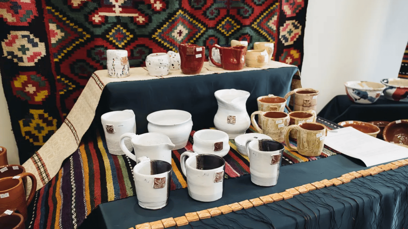 Гончарні вироби ветерана Івана Шостака