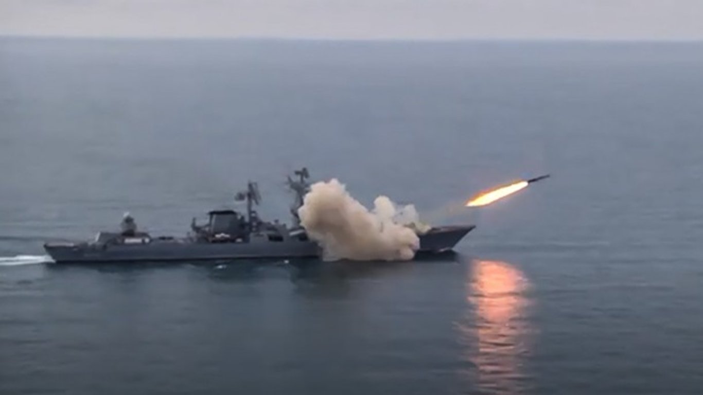 Ракетна небезпека — ворог збільшив кількість "Калібрів" у Чорному морі