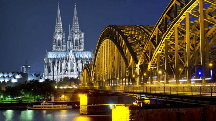 Город в Германии с готическими соборами, который обожают геймеры - 285x160