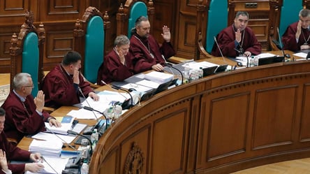 Зарплата в 430 тыс. грн в месяц — обнародованы доходы судей - 285x160