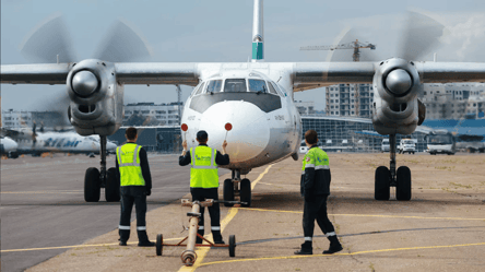 В России закрылась известная авиакомпания — причина - 290x160