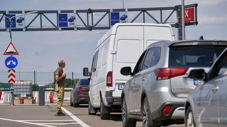 Черги на кордоні України — на яких пунктах пропуску доведеться постояти довше - 290x166