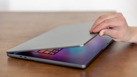 Laptop sleep vs. shutdown — what's best? - 285x160