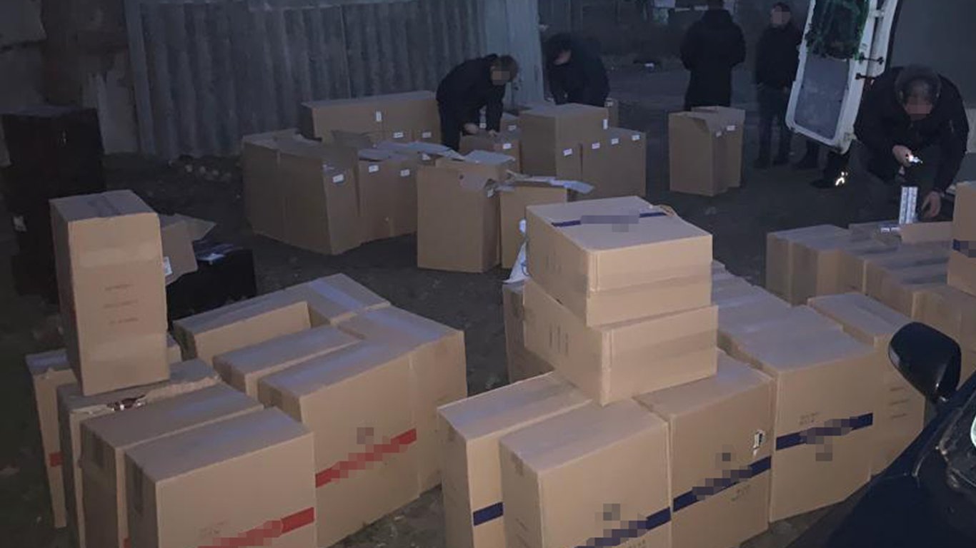 В Одесской области детективы изъяли контрабандные сигареты стоимостью в несколько миллионов