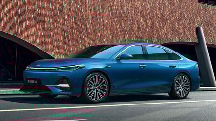 Вышел прямой конкурент Toyota Corolla менее чем за 15 000 долларов - 285x160