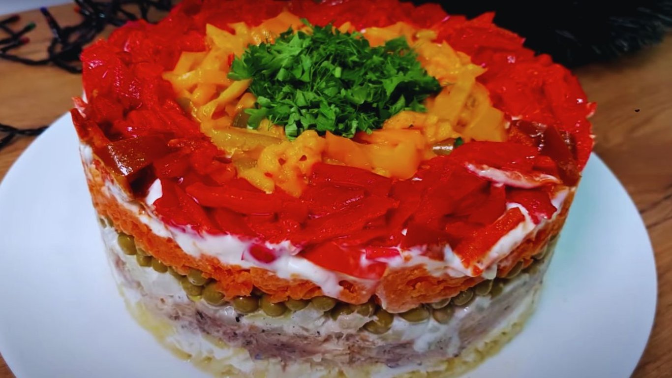 Ідеальний легкий салат на Новий рік — відео