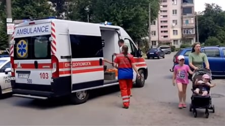 Окупанти атакували Запоріжжя невідомим об'єктом: постраждали люди - 285x160