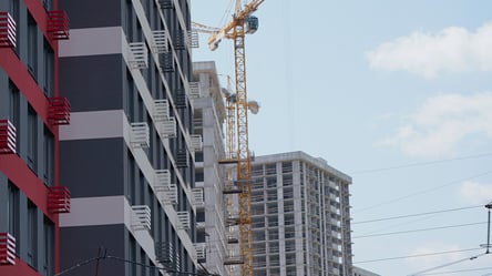 Купівля квартири — які помилки в договорі можуть зірвати угоду - 285x160