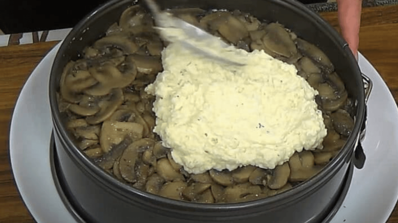 салат з куркою та грибами