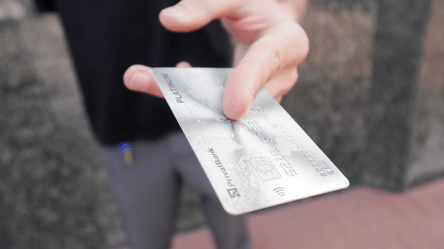 Хто такі "грошові мули" та чи реально захистити свої рахунки - 285x160