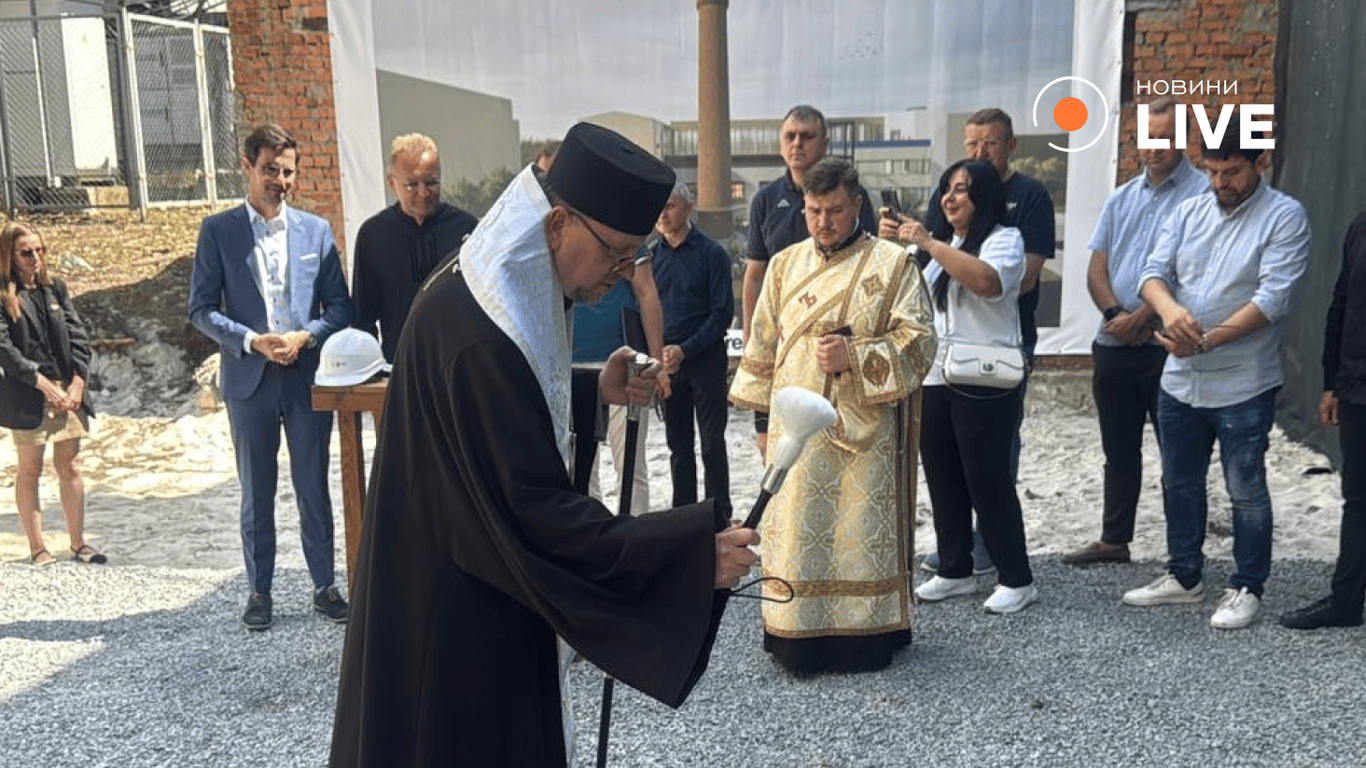 У Львові заклали капсулу 11 серпня