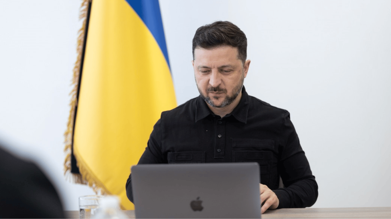Зеленский поздравил бойцов с Днем ССО: показал кадры с фронта