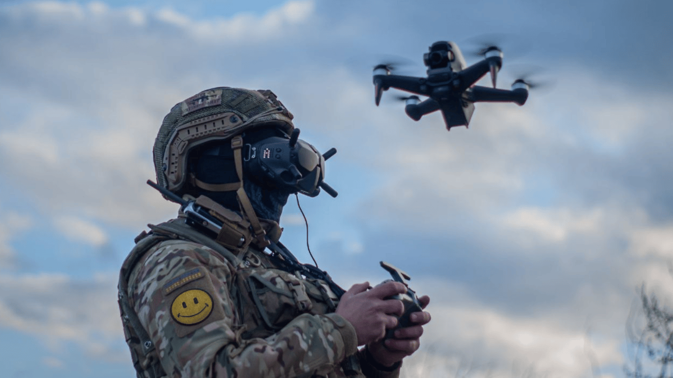 Украина начнет использовать дальнобойные дроны, которые долетят аж до Урала, — СМИ