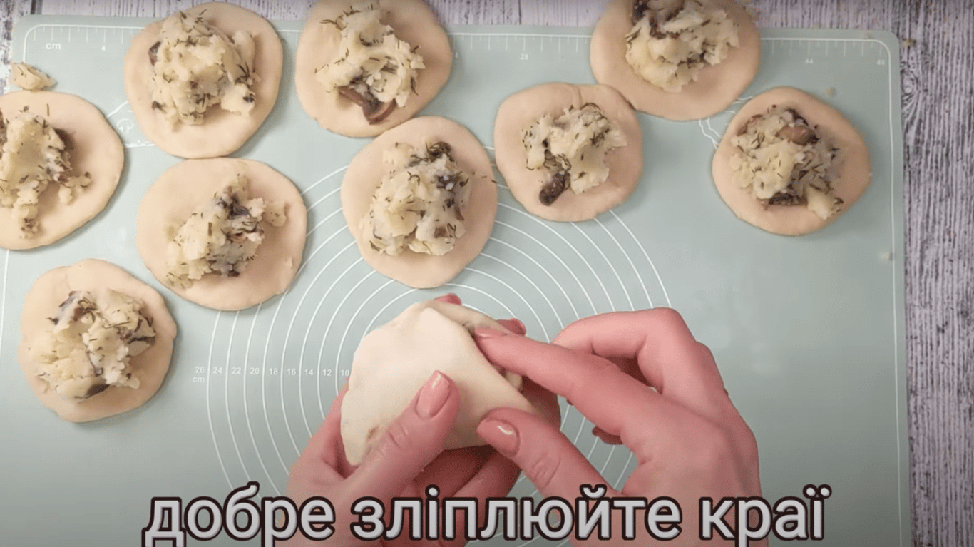 пиріжки на пательні