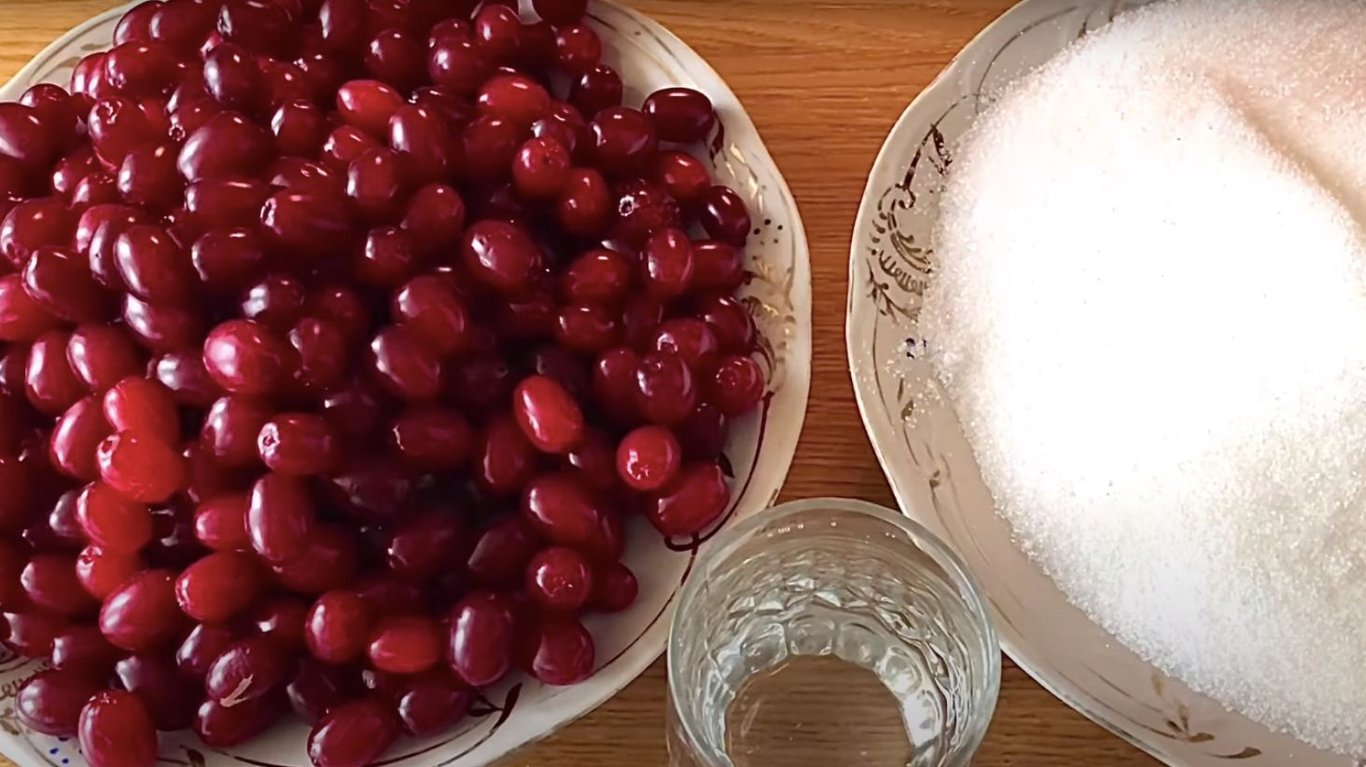 рецепт варення з кизилу 