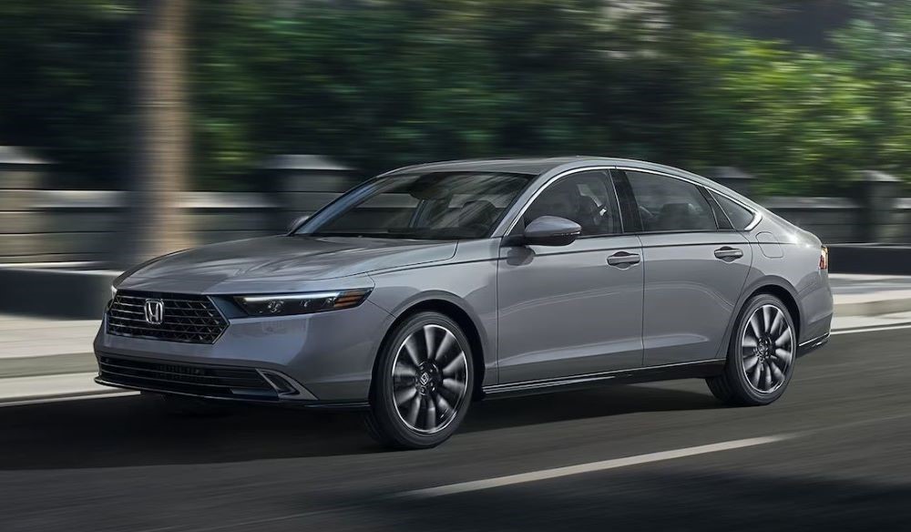 Пять лучших альтернатив Toyota Camry в 2024 году - фото 1