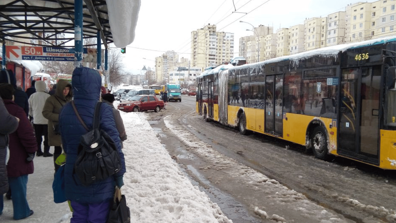 Транспорт в Киеве - возобновляется троллейбусный маршрут