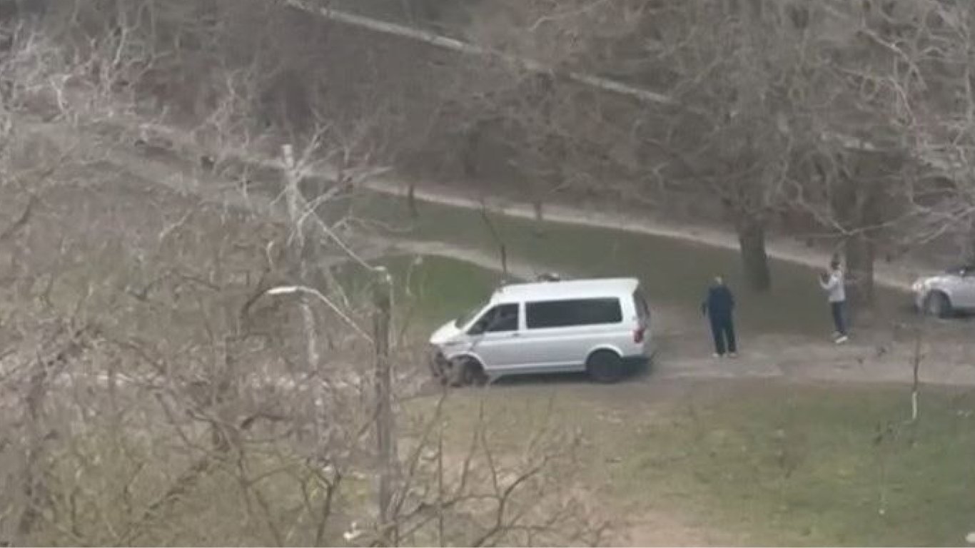 В Одессе военные ТЦК и СП открыли стрельбу во дворе