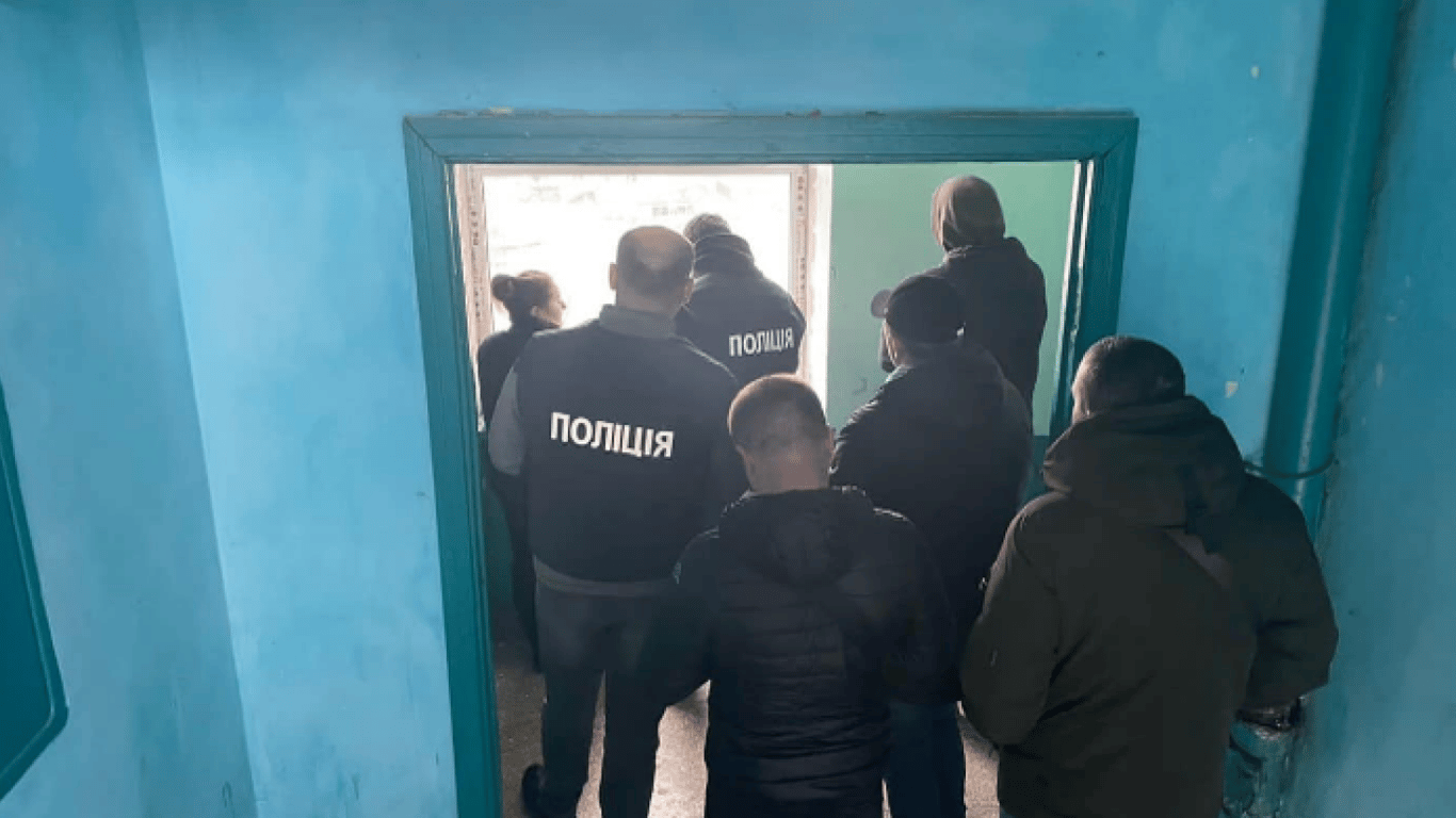 На Прикарпатье мошенник собирал деньги на ВСУ: детали расследования