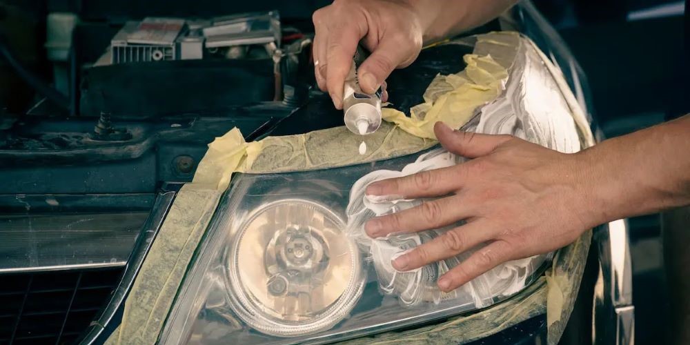 Три копеечных способа очистить фары в авто - советы эксперта по клинингу - фото 2