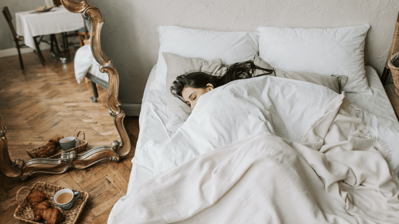 Как выбрать идеальное одеяло для сна – лайфхаки