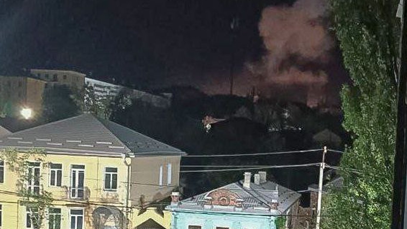 В оккупированном Мариуполе раздались громкие взрывы — что известно