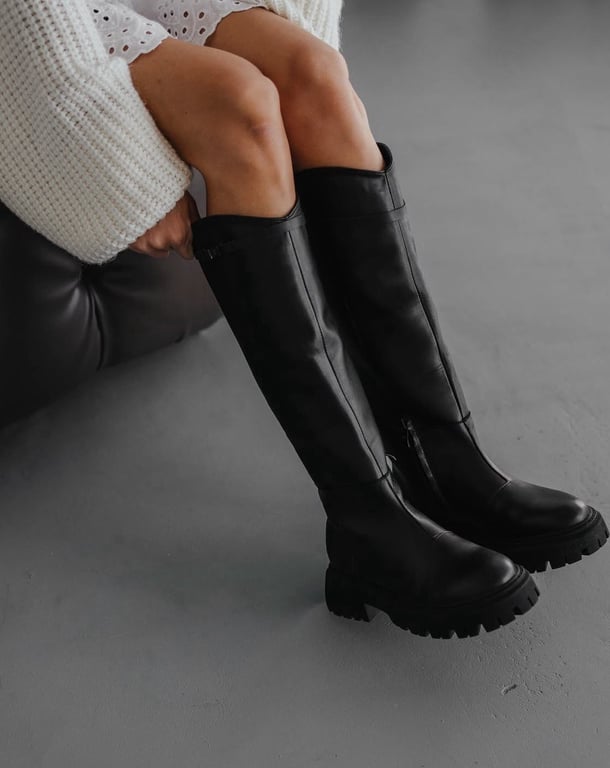 Стильні аксесуари для модниці — що обрати на Новий рік 2025 - фото 5