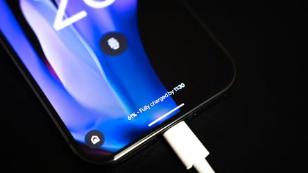 Что будет, если оставить смартфон на зарядке на всю ночь - 285x160