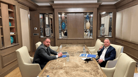 Єрмак зустрівся зі спецпосланником Трампа — деталі - 285x160