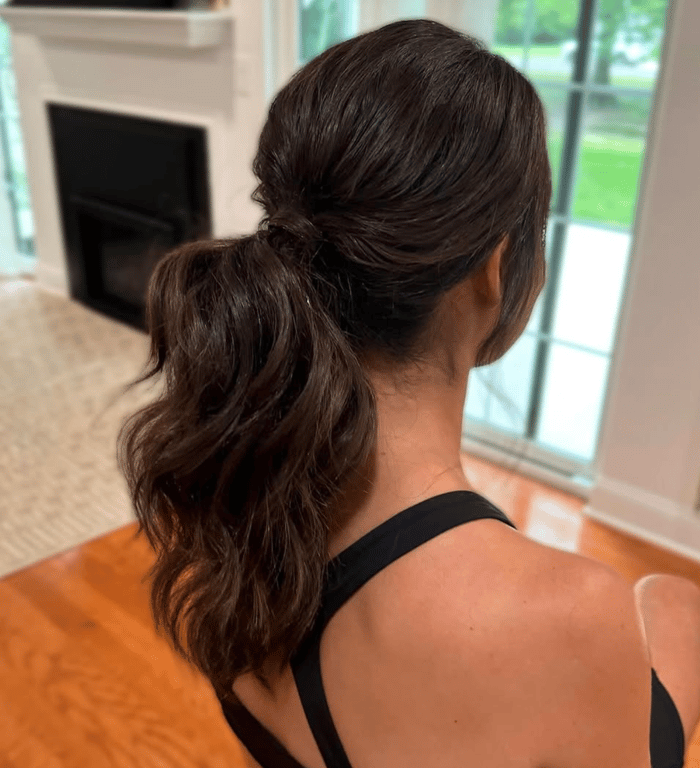 Низький хвіст при правильній укладці матиме кращий вигляд