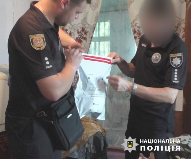 Двоє вирощували, а третій збирав — на Одещині викрили наркоманів - фото 2