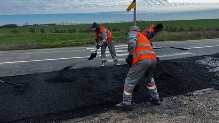 Безопасности на дорогах Одесской области: ведутся ремонтные работы - 285x160