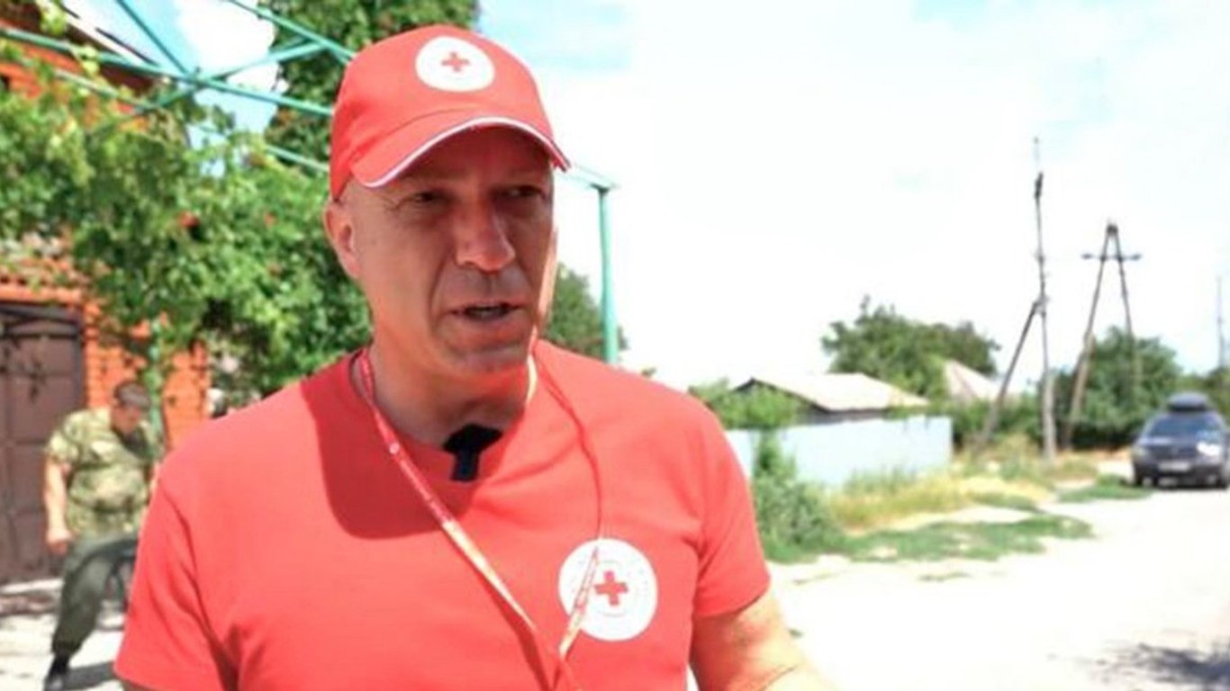 Красный Крест Беларуси вывозит украинских детей с оккупированных территорий
