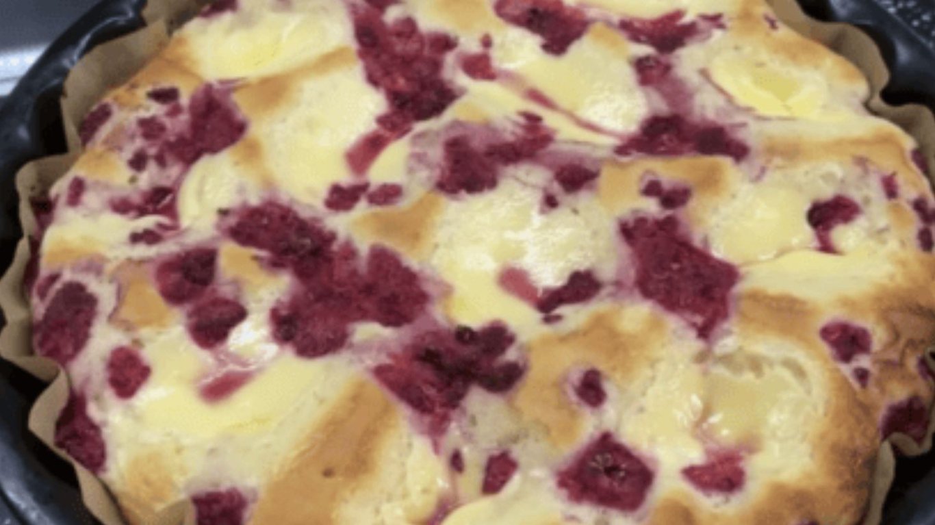 смачний рецепт пирога з ягодами 